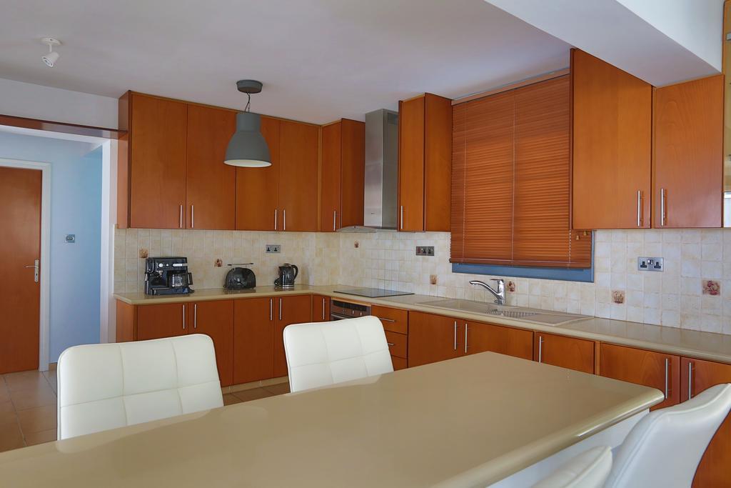 Villa Infinite Blu Pafos Exterior foto